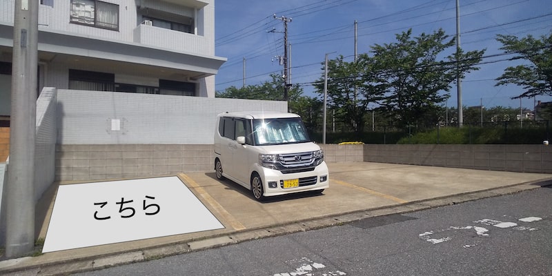 クリニック前の駐車場